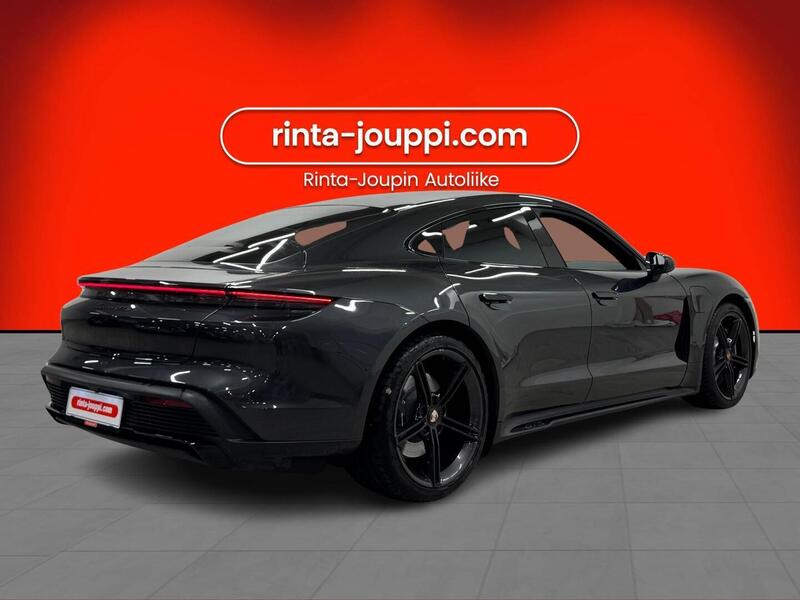 Porsche Taycan vaihtoauto