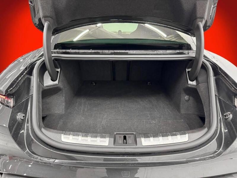 Porsche Taycan vaihtoauto