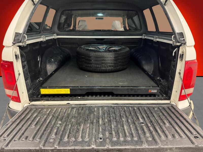 Volkswagen Amarok vaihtoauto