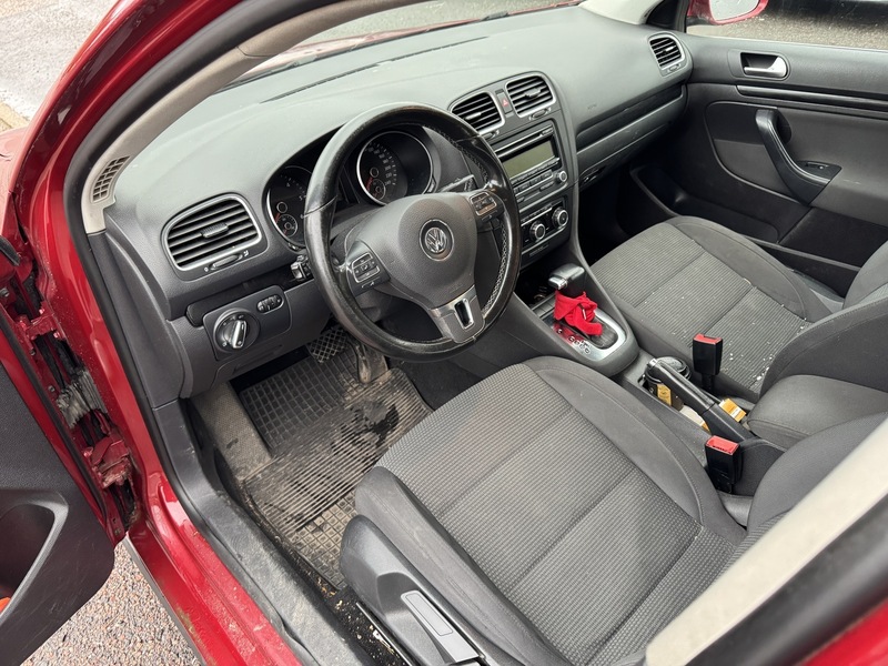 Volkswagen Golf vaihtoauto