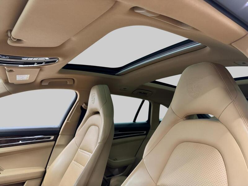 Porsche Panamera vaihtoauto