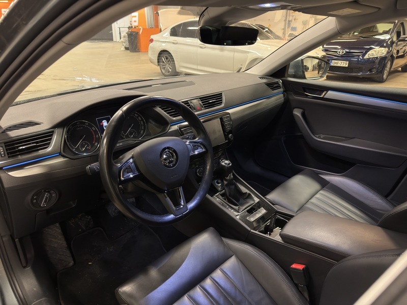 Skoda Superb vaihtoauto