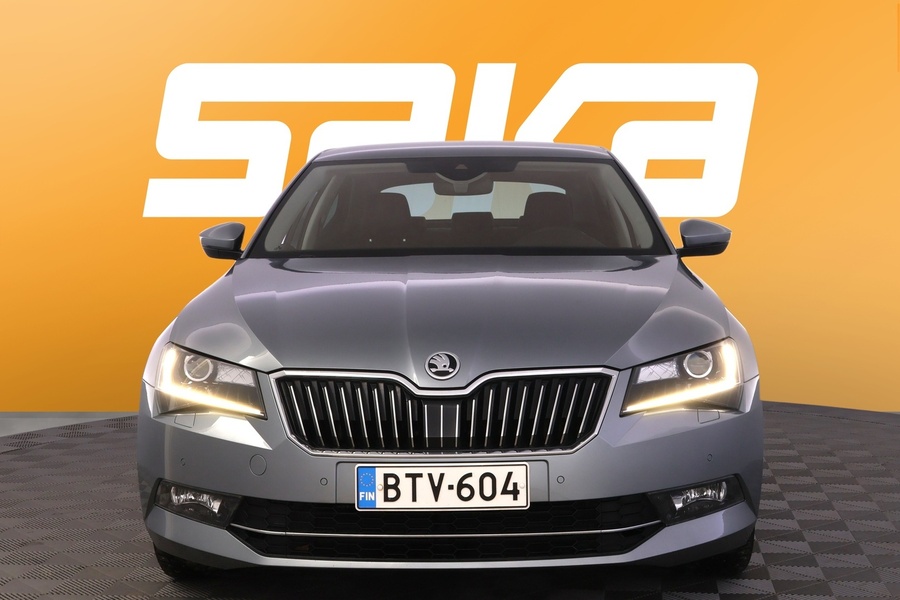 Skoda Superb vaihtoauto