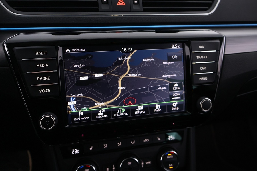 Skoda Superb vaihtoauto