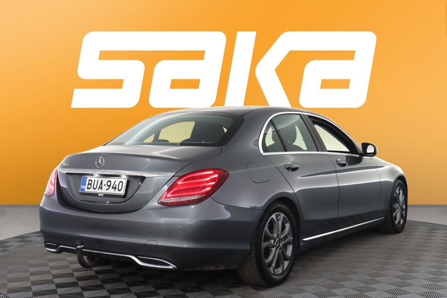 Mercedes-Benz C vaihtoauto