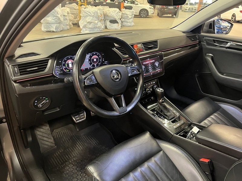 Skoda Superb vaihtoauto