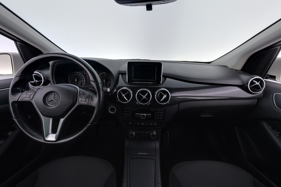 Mercedes-Benz B vaihtoauto