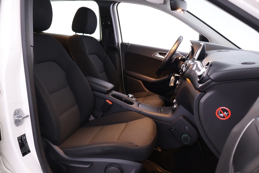 Mercedes-Benz B vaihtoauto