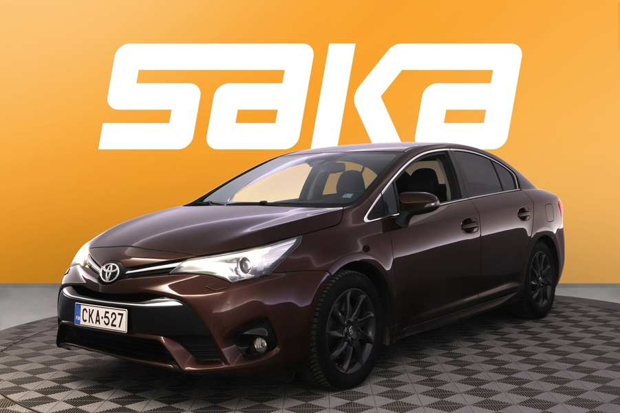 Toyota Avensis vaihtoauto