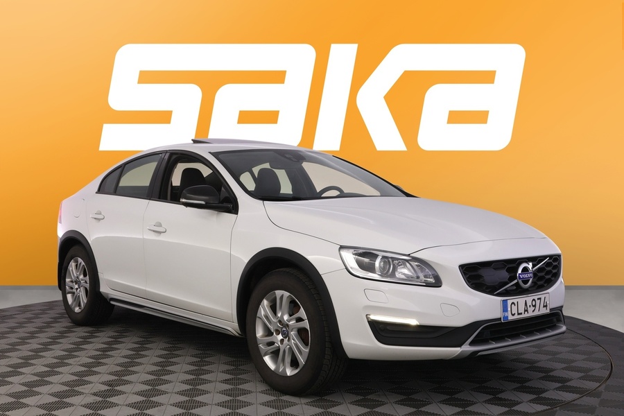 Volvo S60 Cross Country vaihtoauto