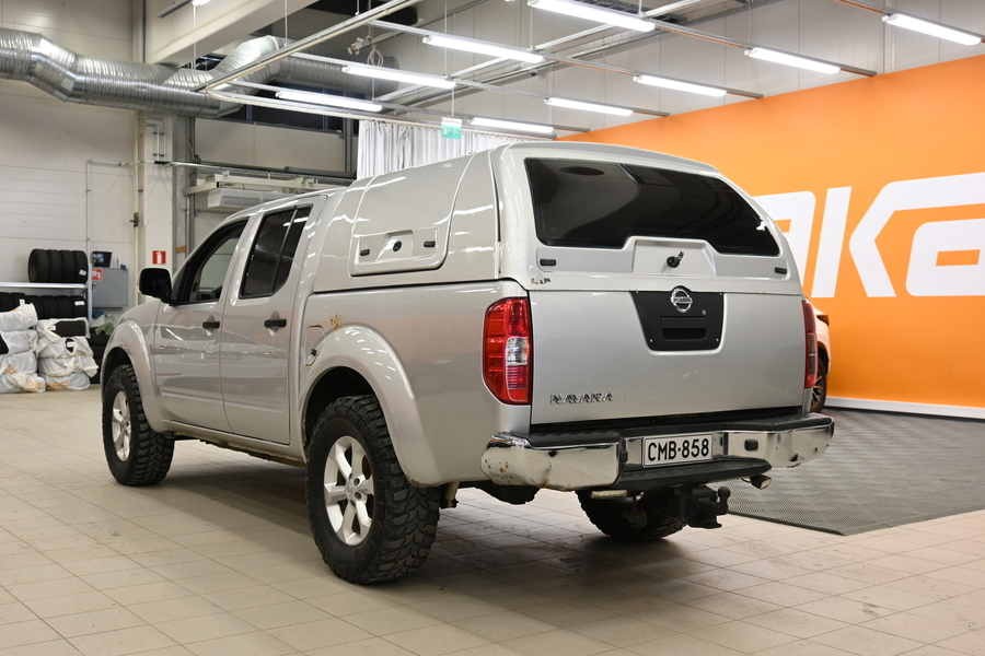 Nissan Navara vaihtoauto