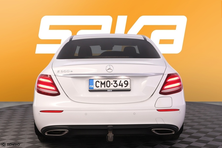 Mercedes-Benz E vaihtoauto