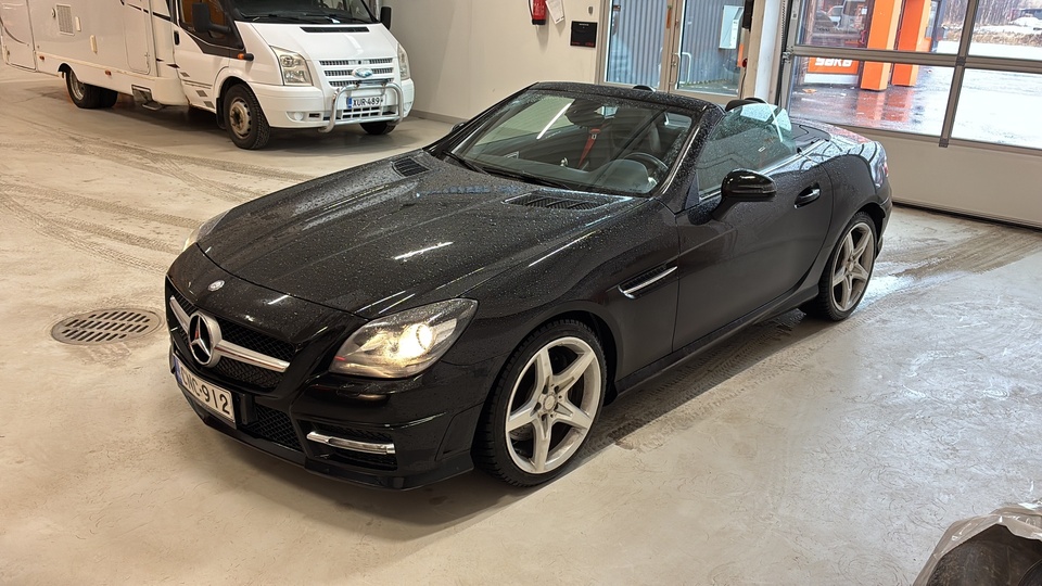 Mercedes-Benz SLK vaihtoauto
