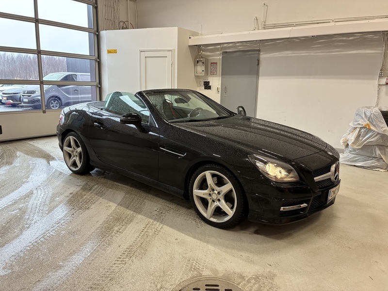 Mercedes-Benz SLK vaihtoauto