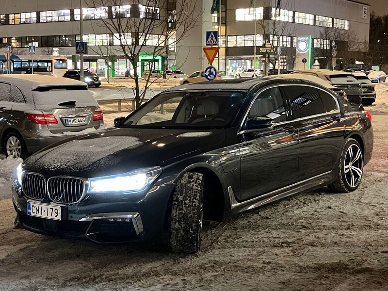 BMW 740 vaihtoauto