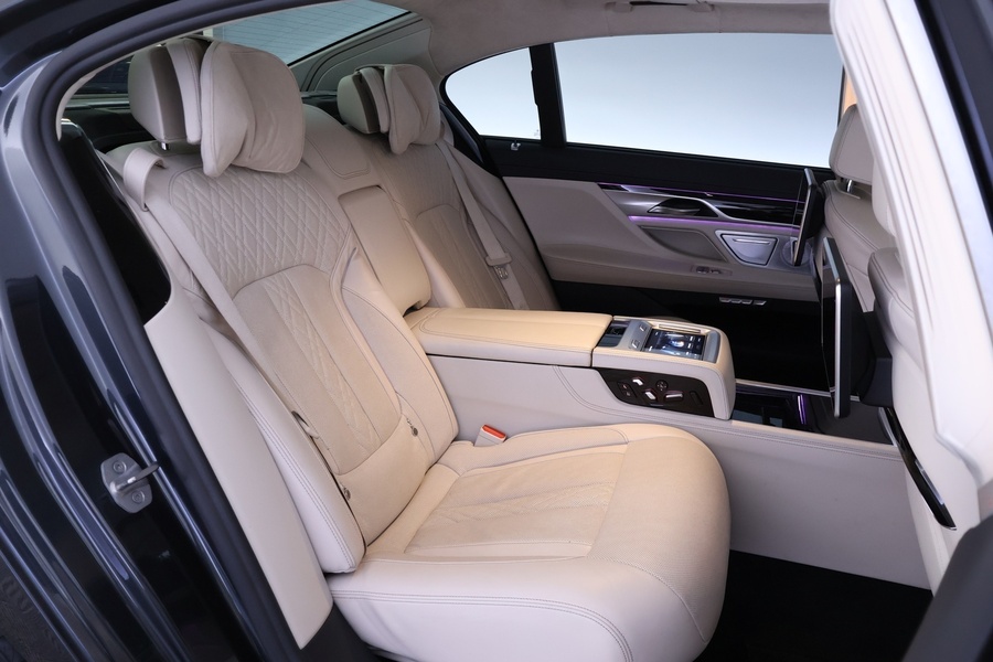 BMW 740 vaihtoauto