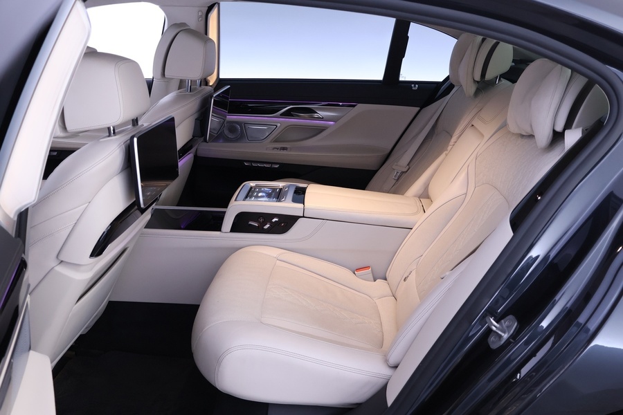 BMW 740 vaihtoauto