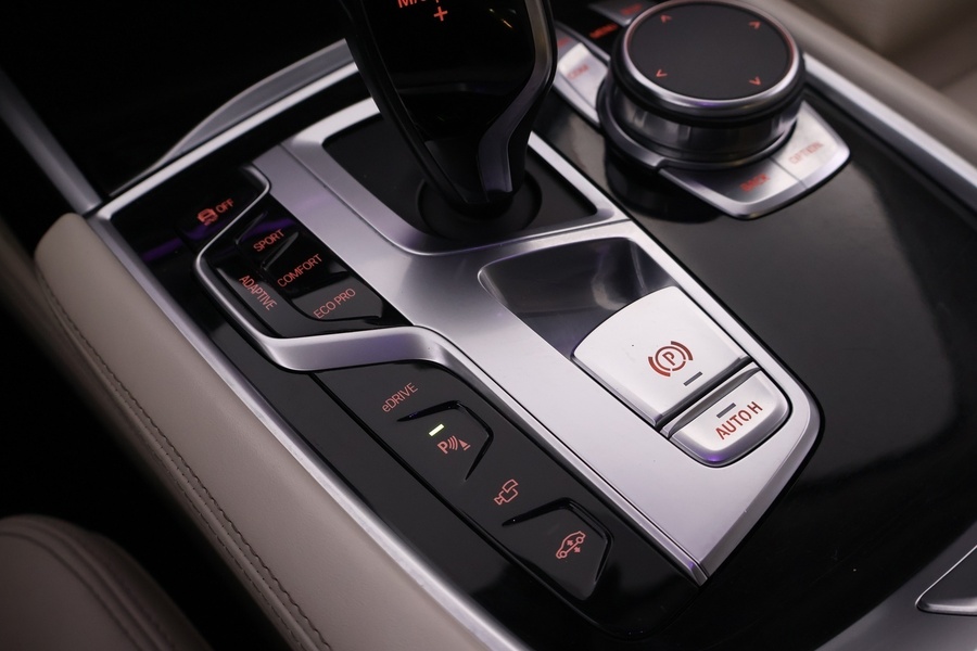 BMW 740 vaihtoauto