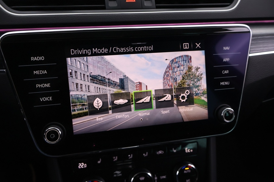 Skoda Superb vaihtoauto