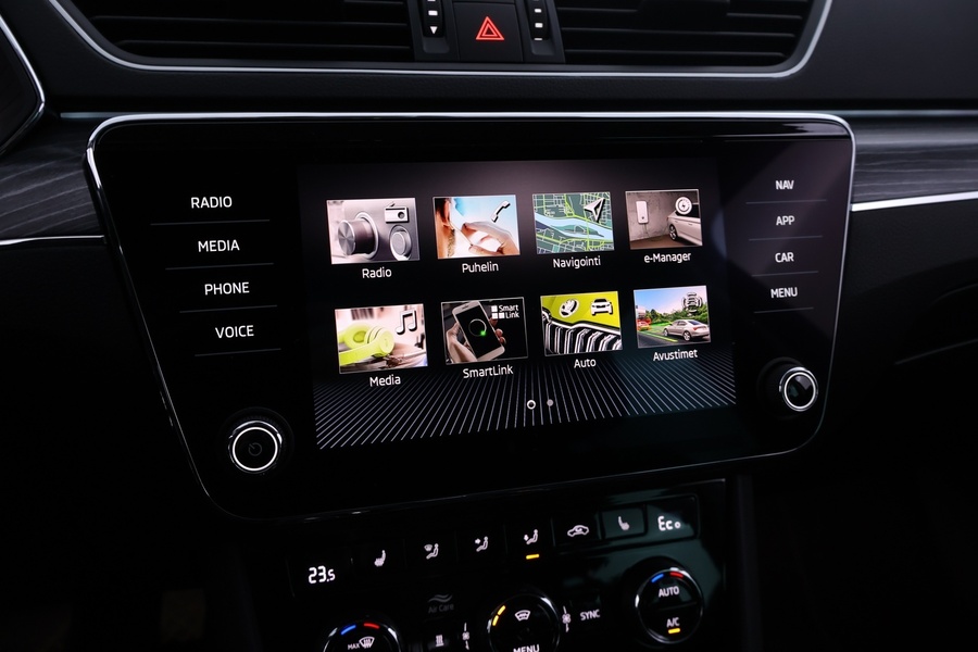 Skoda Superb vaihtoauto