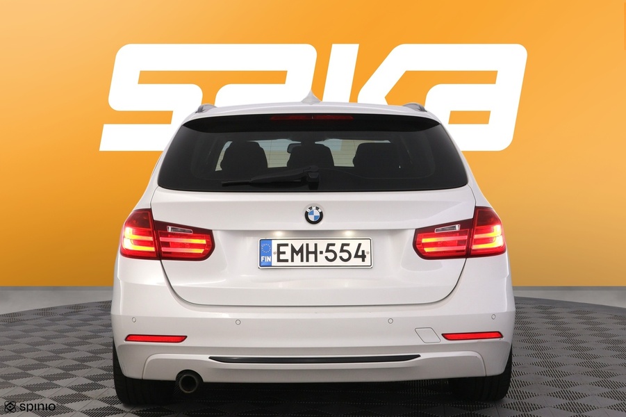BMW 320 vaihtoauto