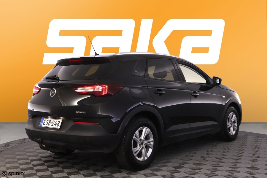 Opel Grandland X vaihtoauto