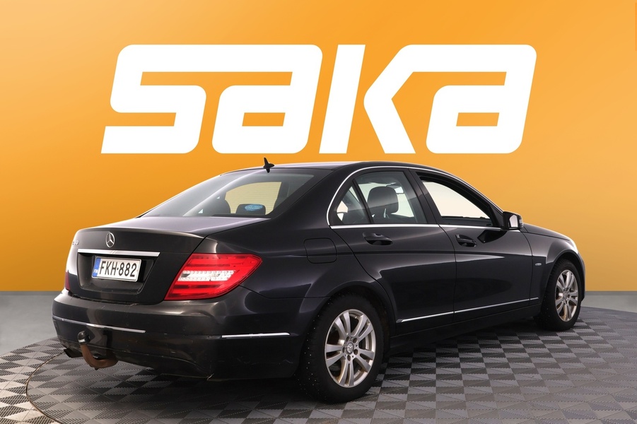 Mercedes-Benz C vaihtoauto