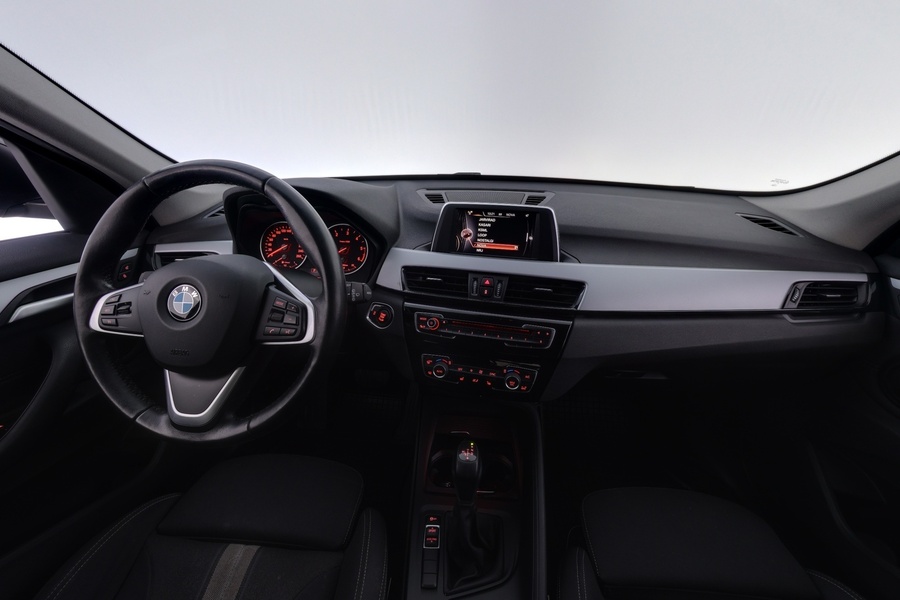 BMW X1 vaihtoauto