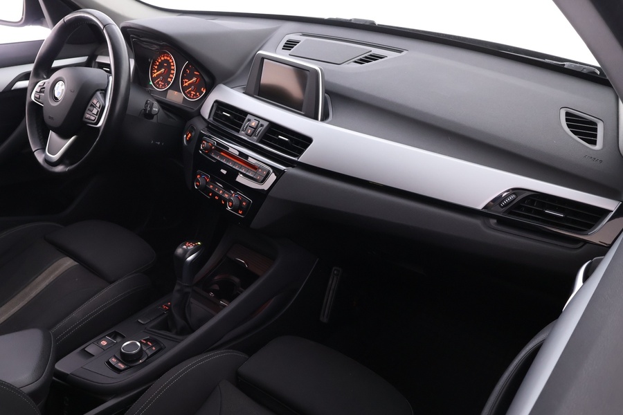 BMW X1 vaihtoauto