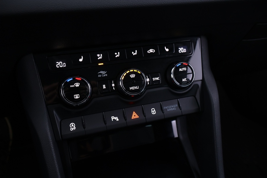 Skoda Karoq vaihtoauto