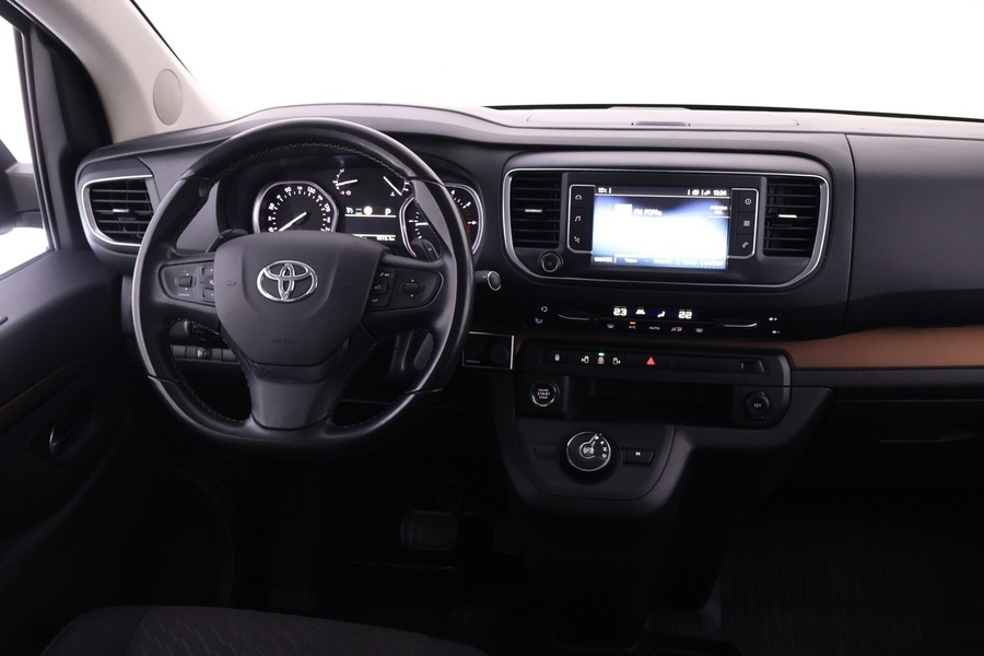 Toyota Proace Verso vaihtoauto