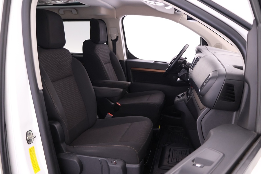 Toyota Proace Verso vaihtoauto