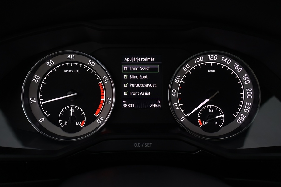 Skoda Superb vaihtoauto