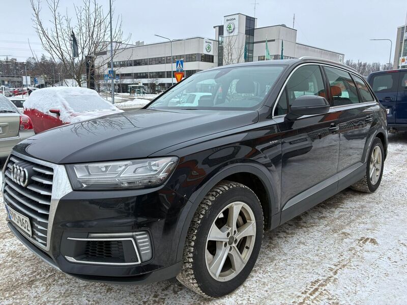 Audi Q7 vaihtoauto