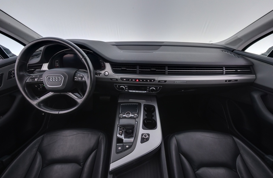 Audi Q7 vaihtoauto