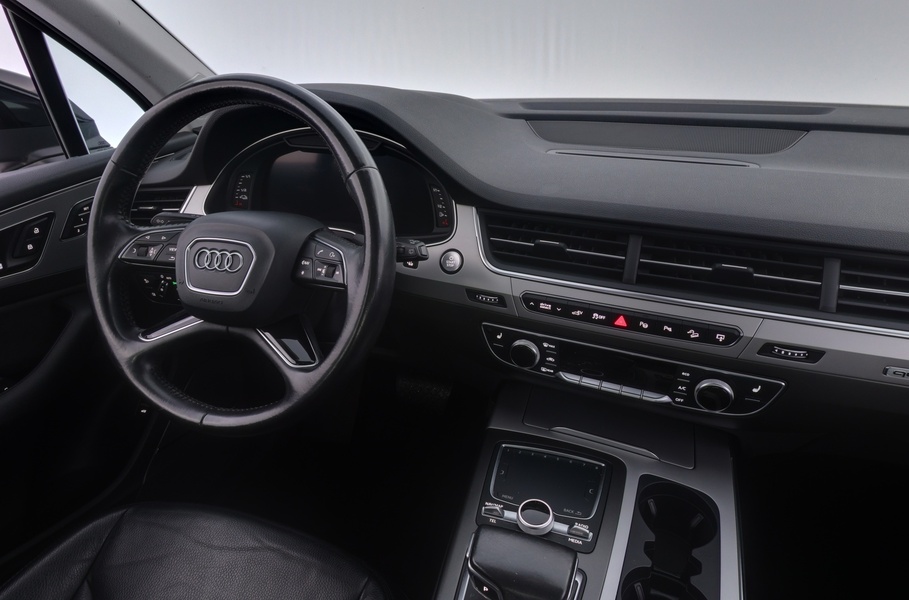 Audi Q7 vaihtoauto
