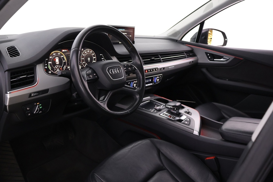 Audi Q7 vaihtoauto