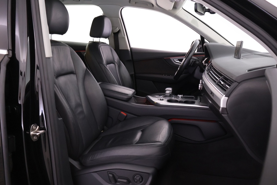 Audi Q7 vaihtoauto