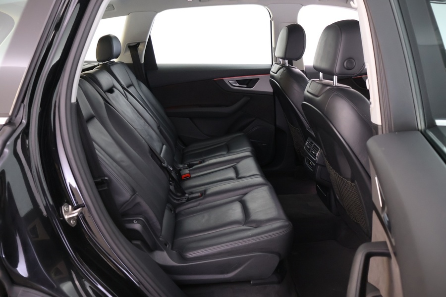Audi Q7 vaihtoauto