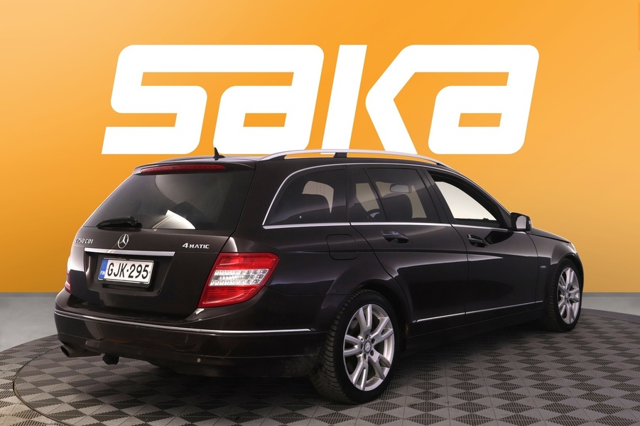 Mercedes-Benz C vaihtoauto