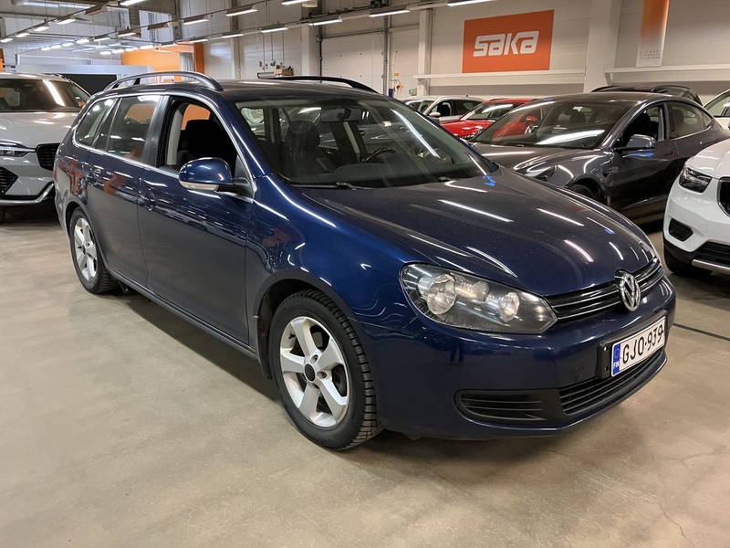 Volkswagen Golf vaihtoauto