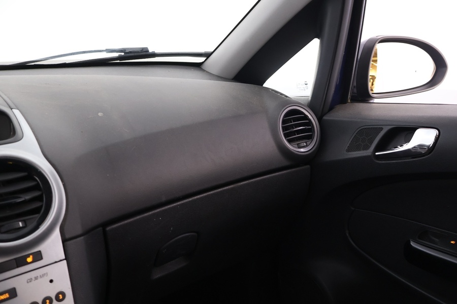 Opel Corsa vaihtoauto