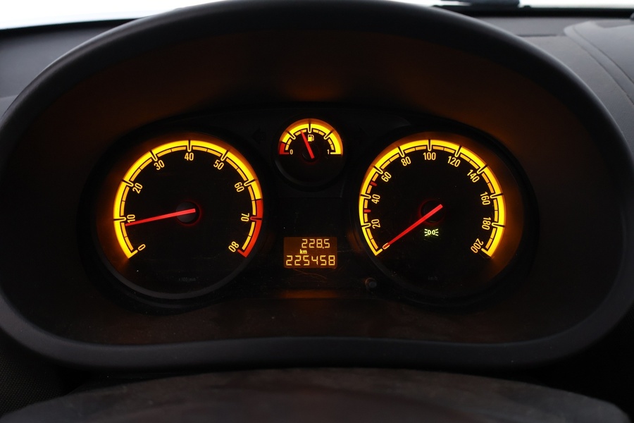 Opel Corsa vaihtoauto