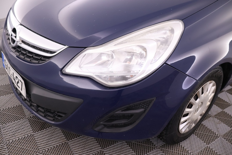 Opel Corsa vaihtoauto