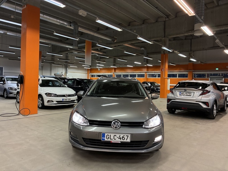 Volkswagen Golf vaihtoauto