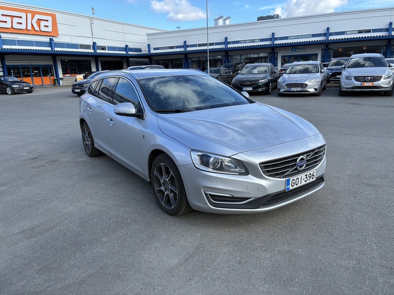 Volvo V60 vaihtoauto