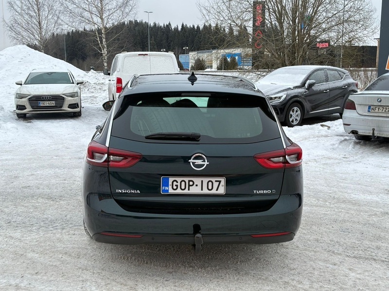 Opel Insignia vaihtoauto