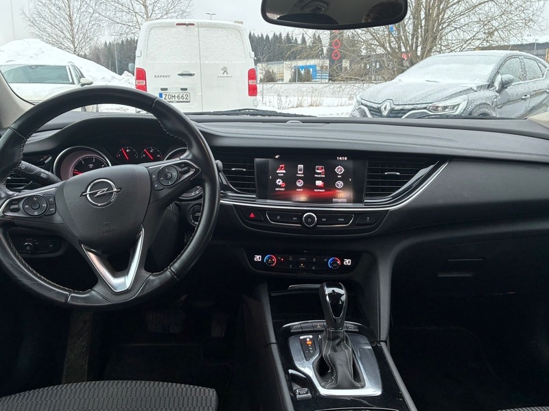 Opel Insignia vaihtoauto