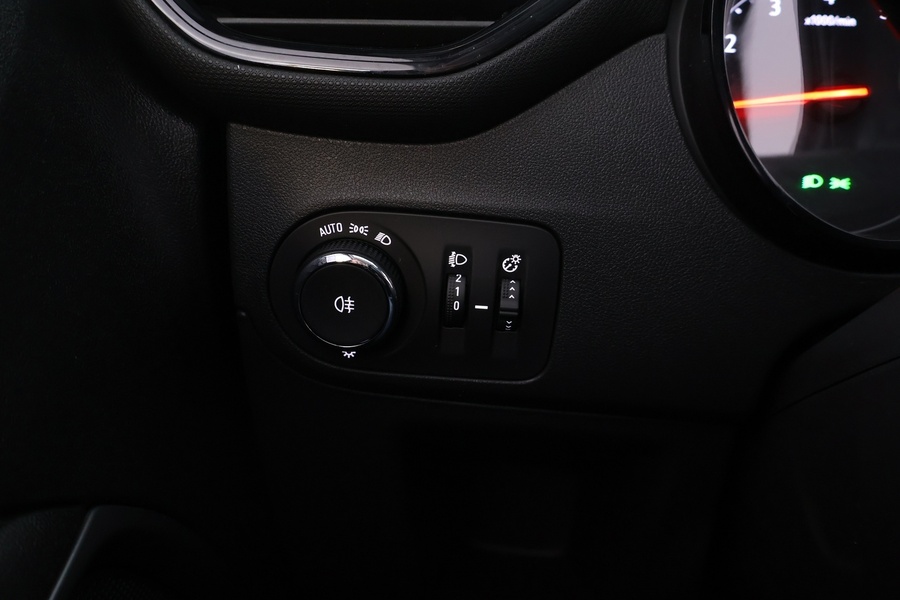 Opel Crossland vaihtoauto