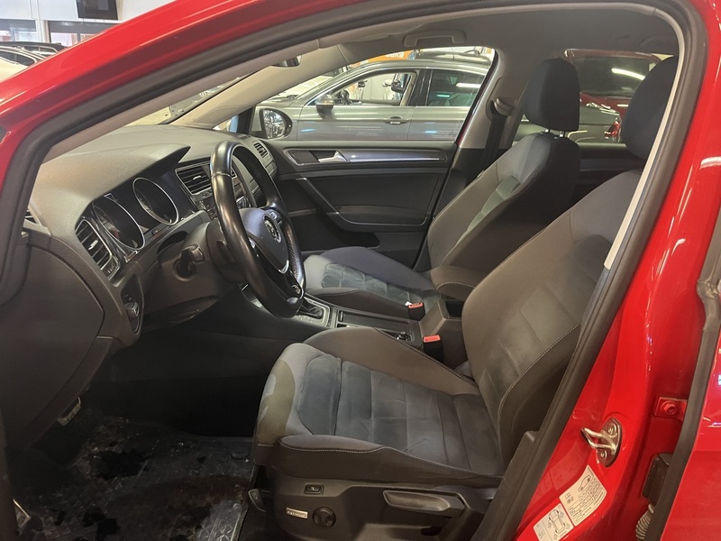 Volkswagen Golf vaihtoauto